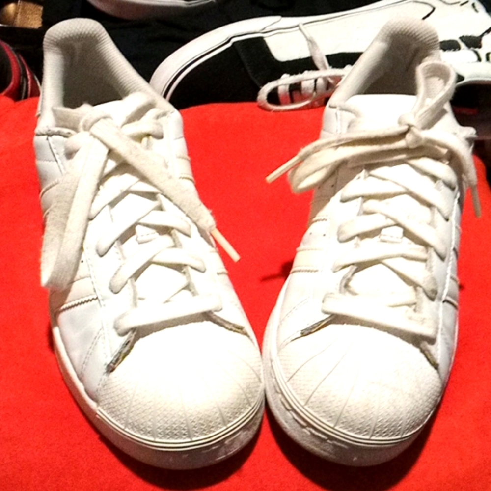 Sneaker Ball ready Addidas Original Pro Sneakers1